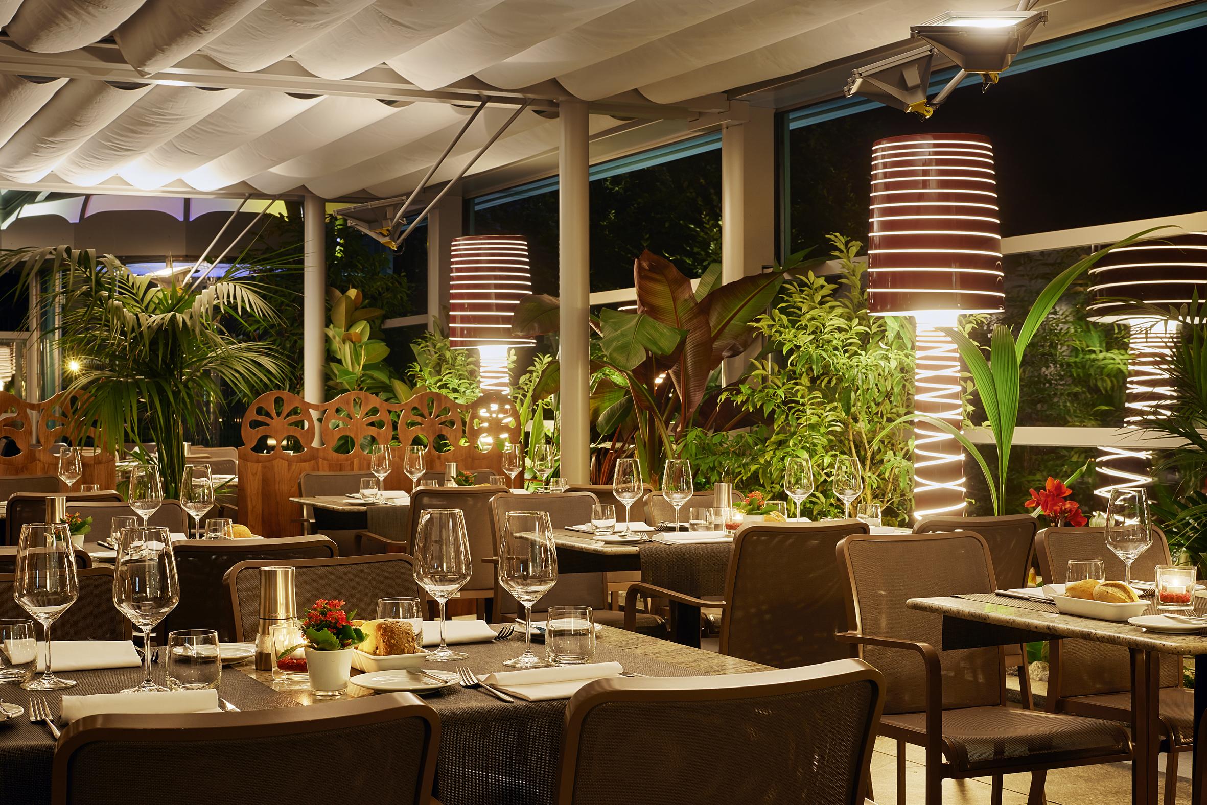 Parco San Marco Lifestyle Beach Resort Porlezza Bagian luar foto