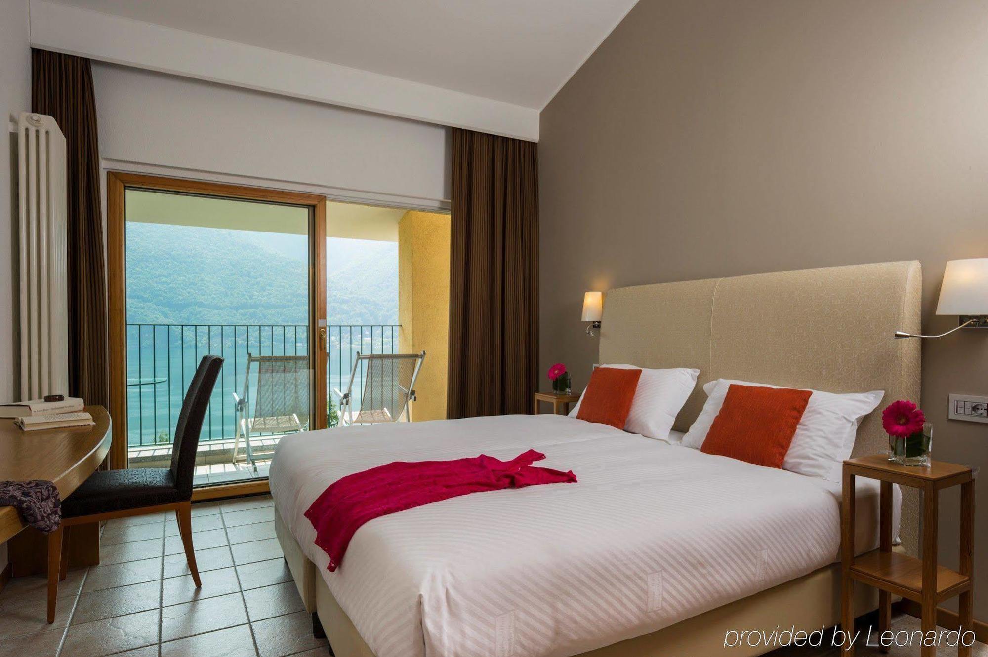 Parco San Marco Lifestyle Beach Resort Porlezza Bagian luar foto